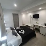 Aedes Tropea 4*