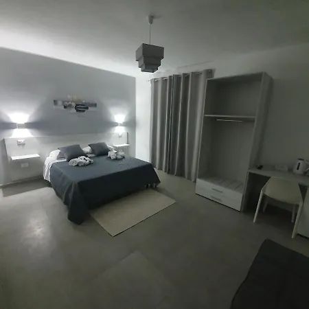 Bed & Breakfast Aedes Tropea 4*