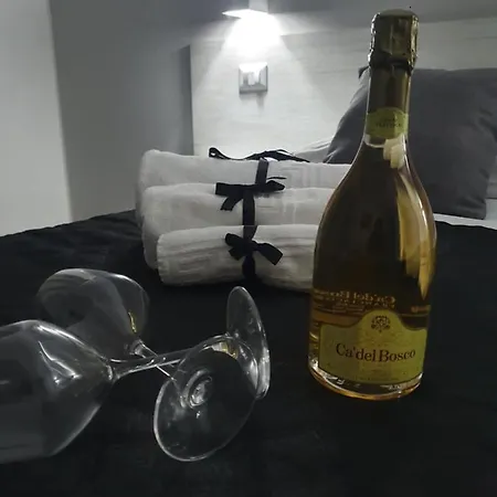 Aedes Tropea Bed & Breakfast 4*