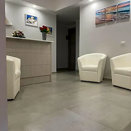 Aedes Tropea